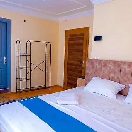 Cinar Hotel *